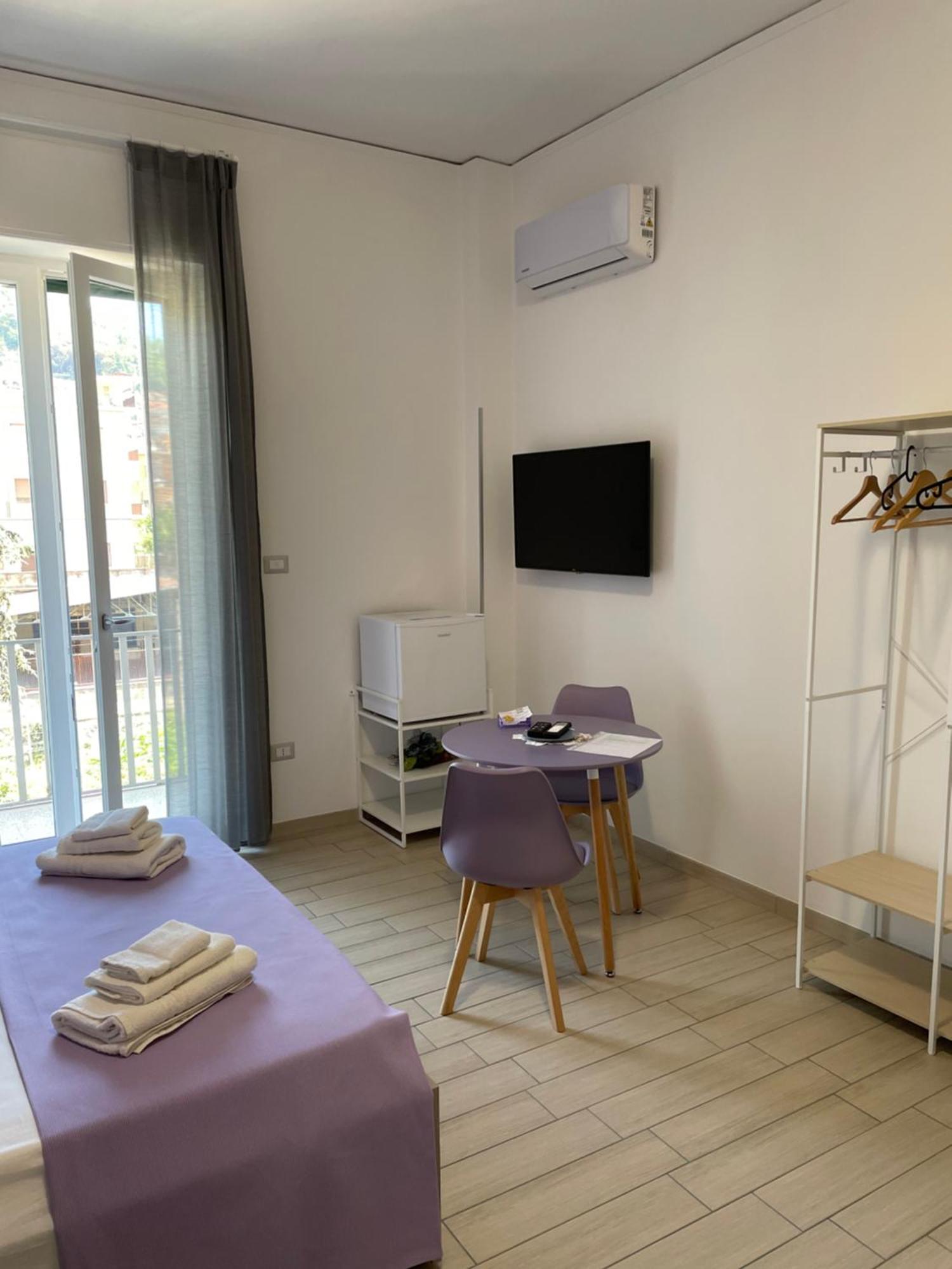 Sunshine Rooms Cava De' Tirreni Exterior photo